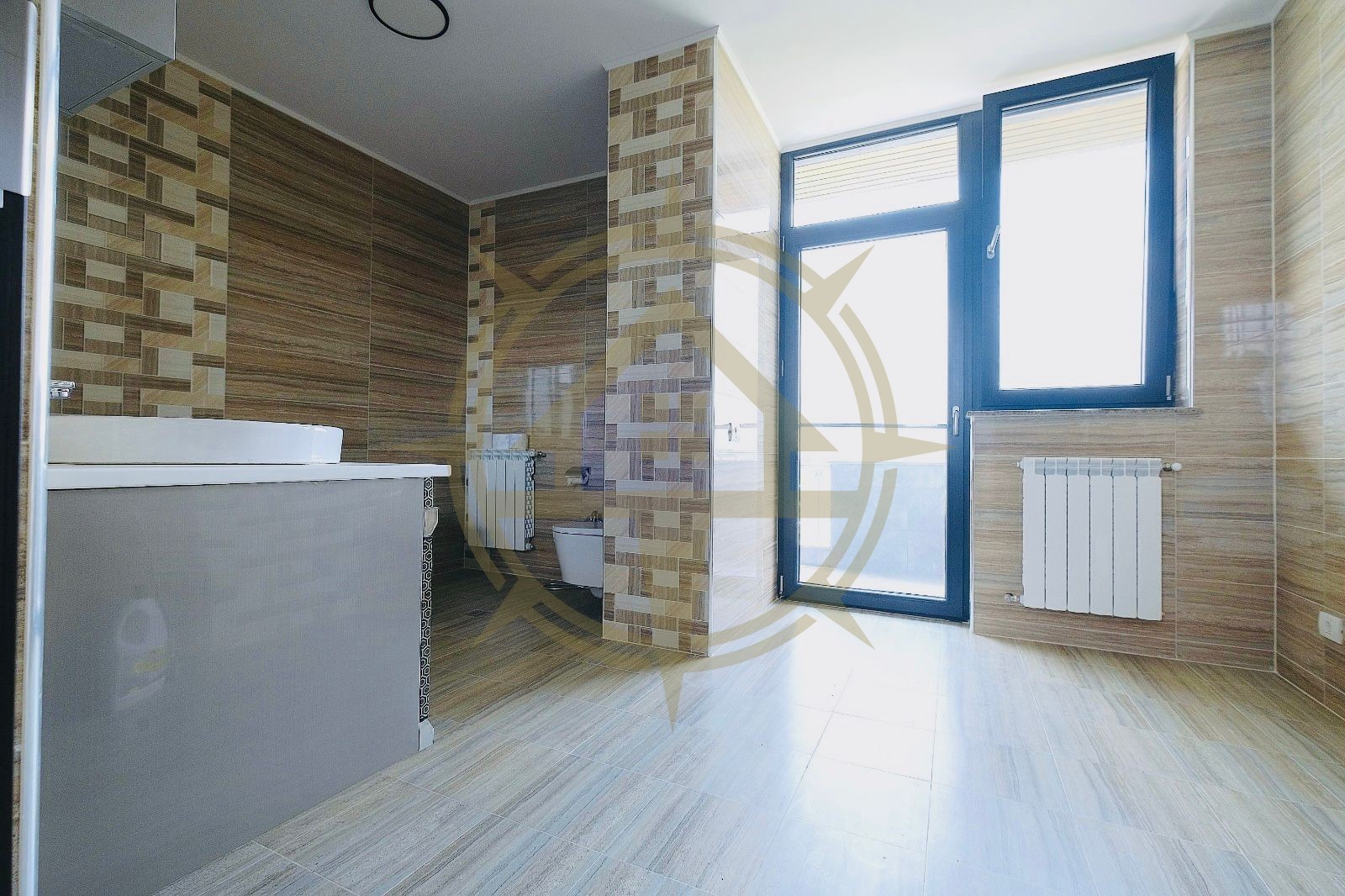 DOM00290 - Vila cu piscina 1000 mp teren la lac in Balotest