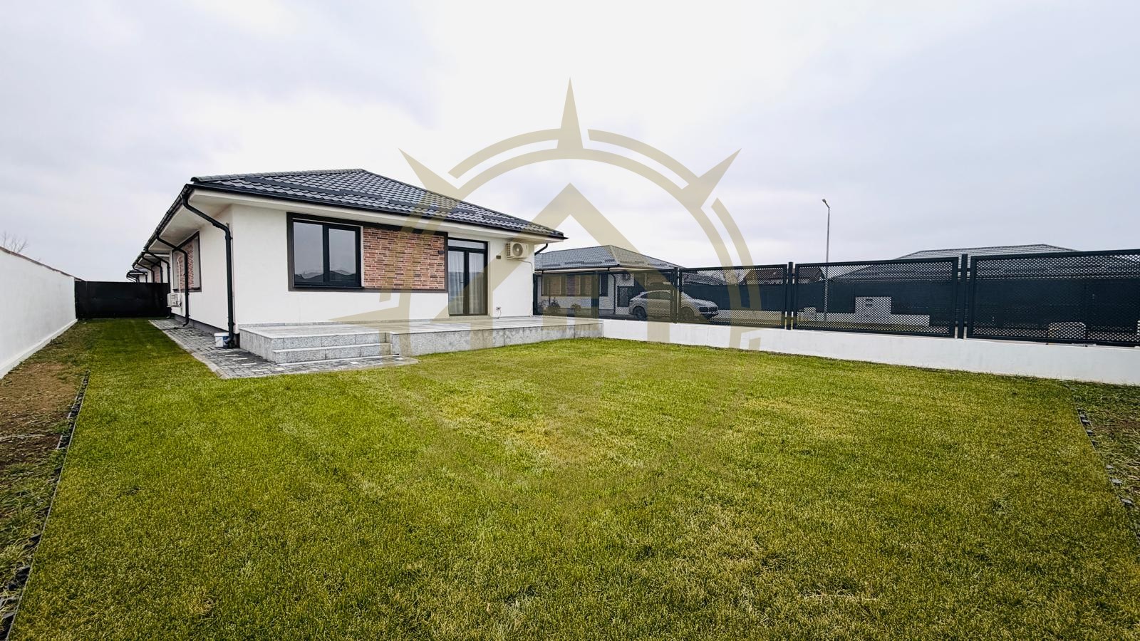 DOM00291 - Vila pe un singur nivel in complex Balotesti