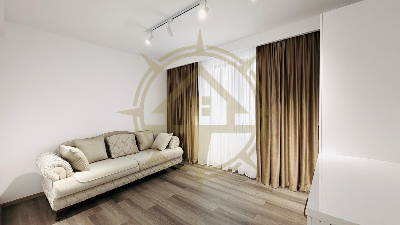 DOM00291 - Vila pe un singur nivel in complex Balotesti