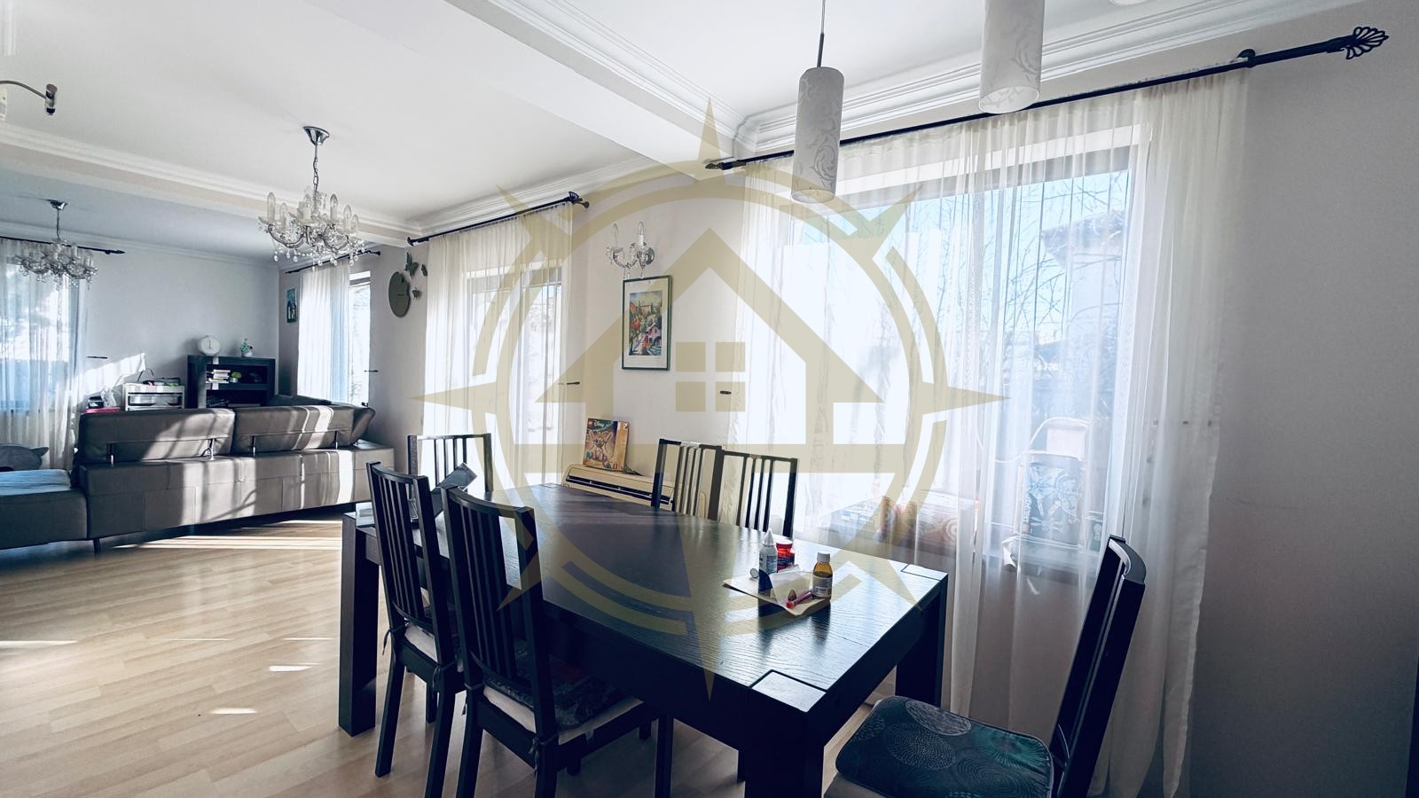 DOM00292 - Vila individuala 5 camere Otopeni