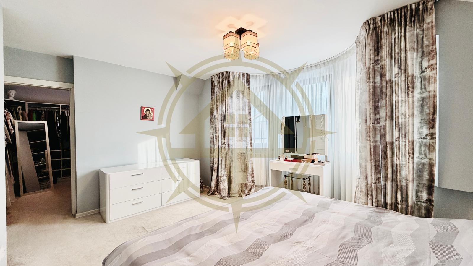 DOM00294 - Vila individualta de vanzare in complexul Paladin Corbeanca