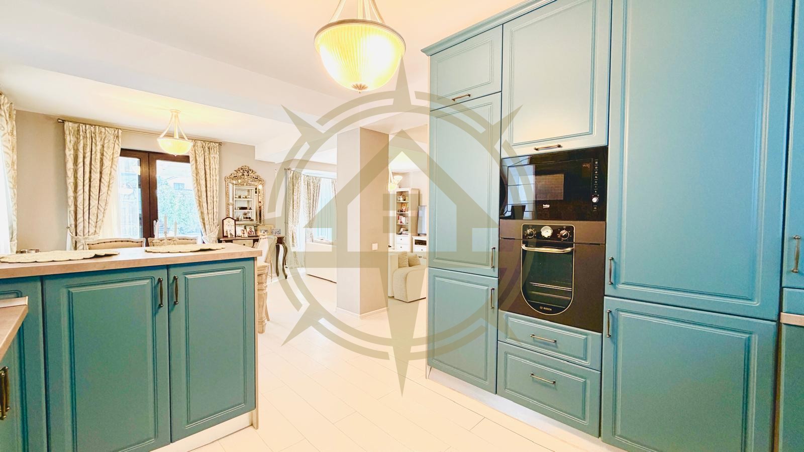 DOM00294 - Vila individualta de vanzare in complexul Paladin Corbeanca