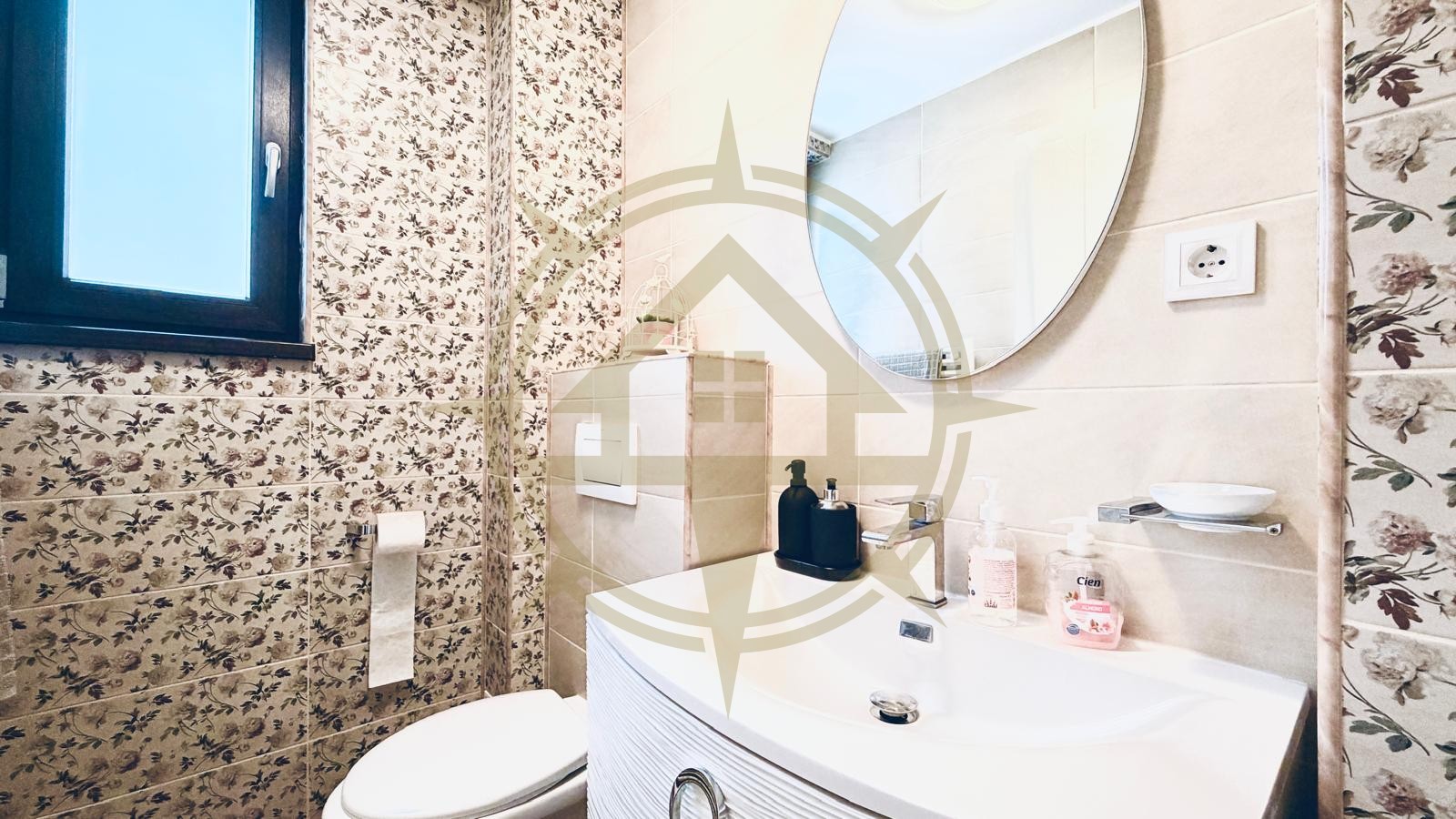 DOM00294 - Vila individualta de vanzare in complexul Paladin Corbeanca