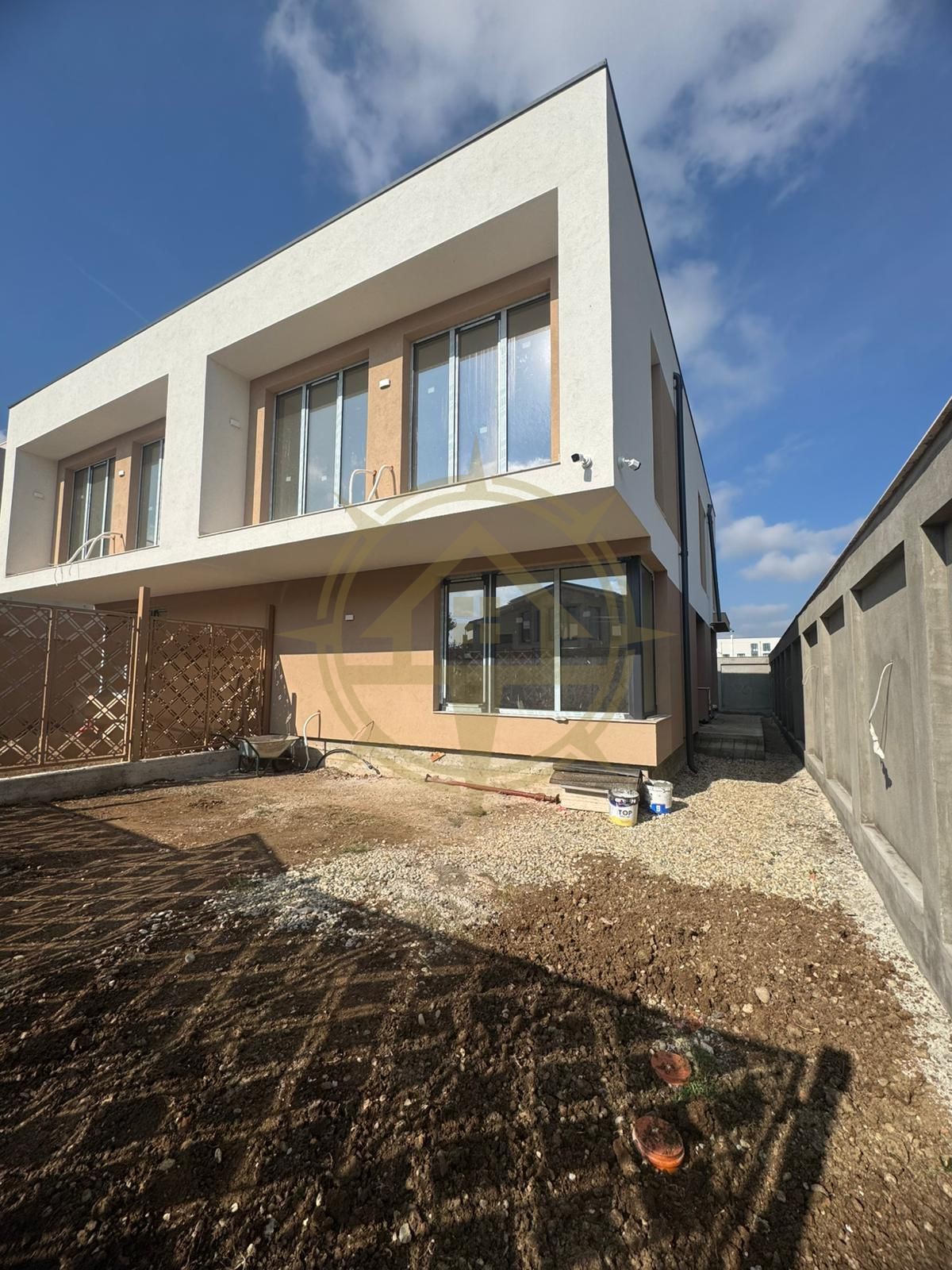 DOM00297 - Vila tip duplex de vanzare in Corbeanca Petresti