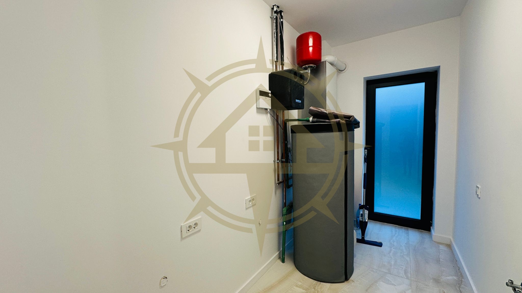 DOM00300 - Vila cu vedere la lac in Corbeanca I teren 750 mp