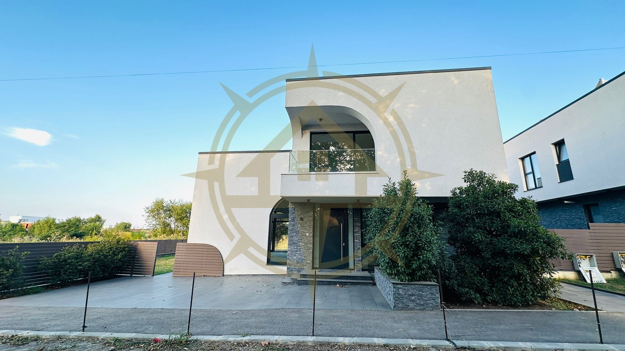 DOM00300 - Vila cu vedere la lac in Corbeanca I teren 750 mp