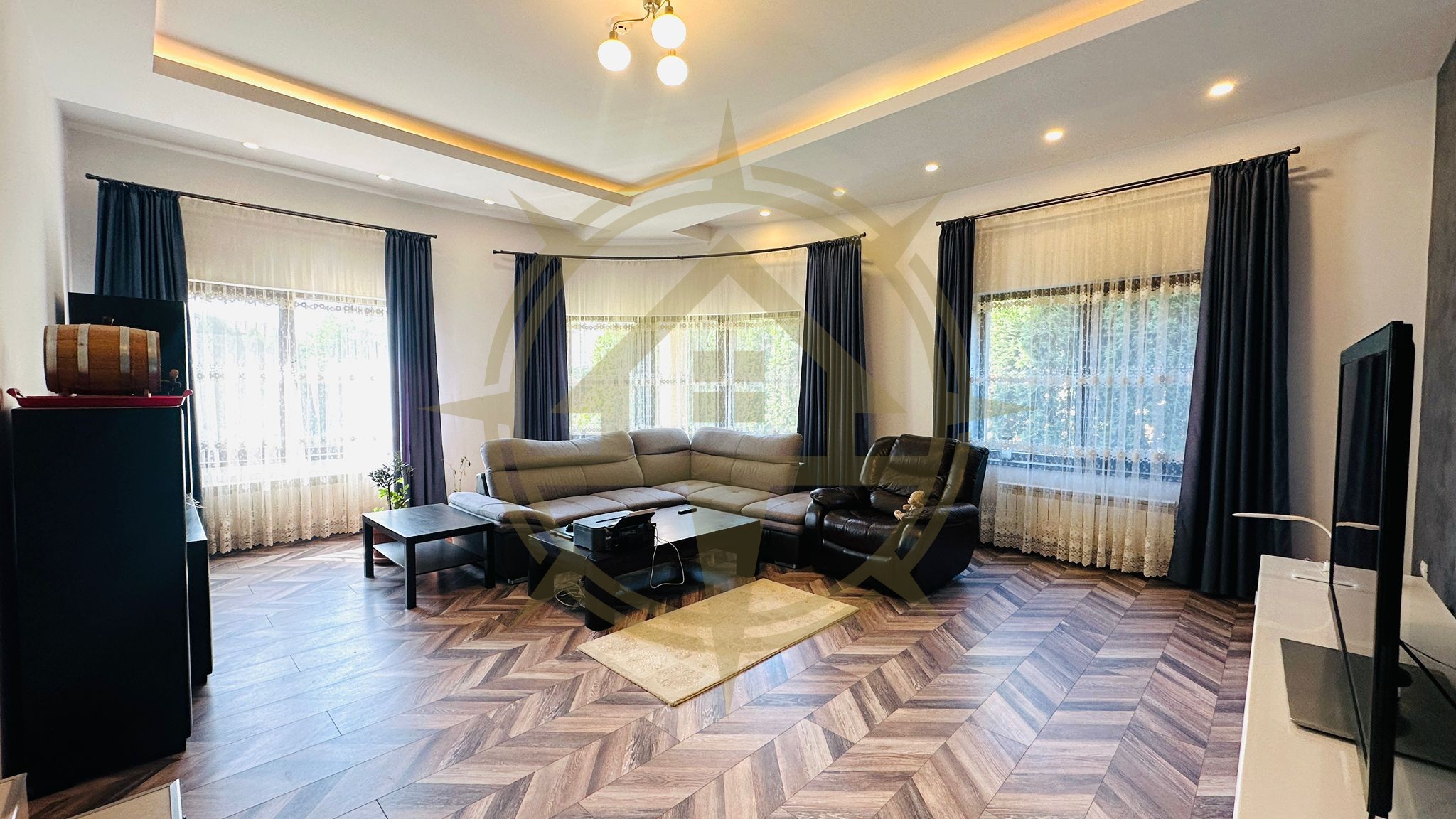 DOM00301 - Vila individuala de vanzare langa padure teren 720 mp