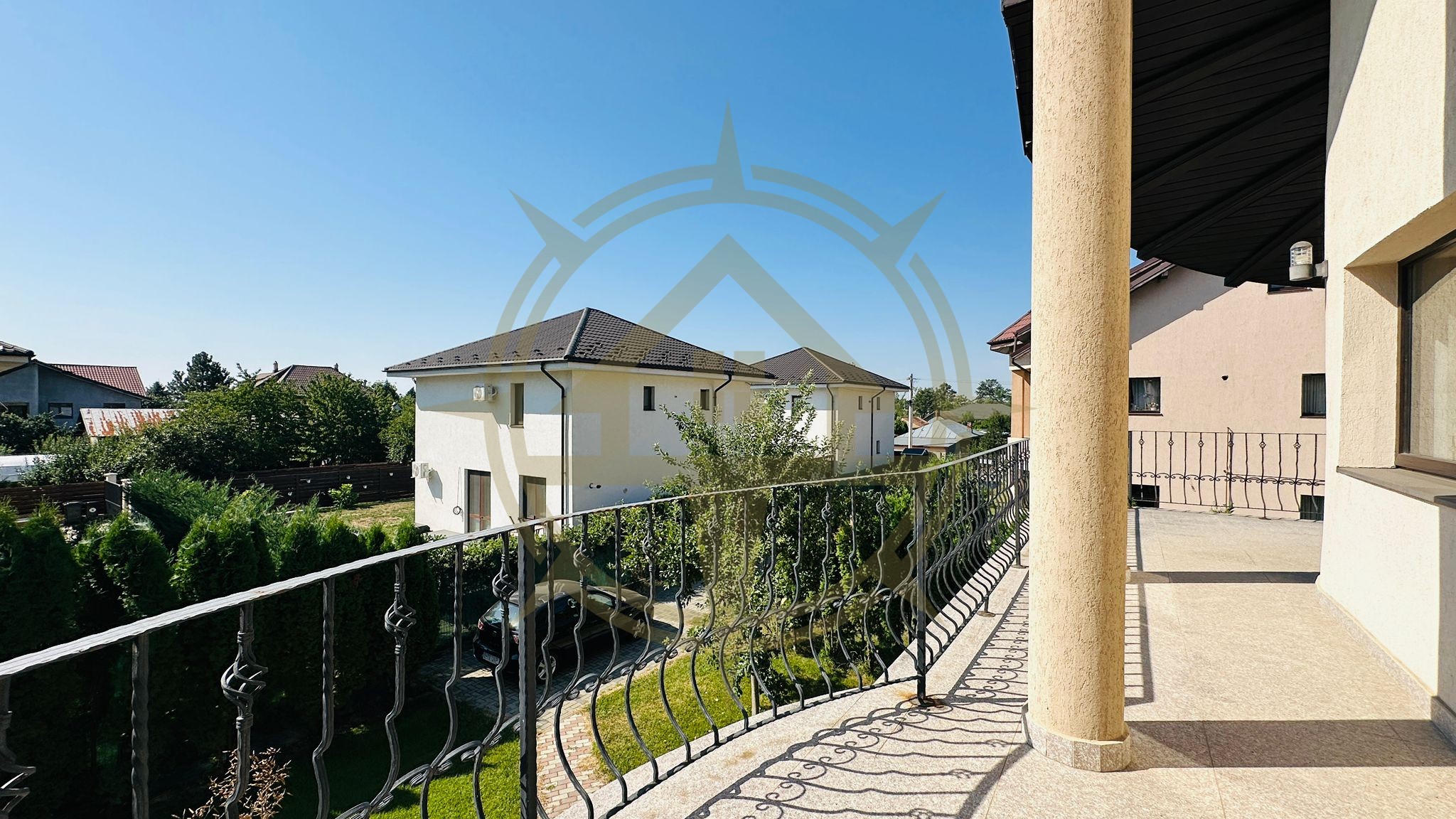 DOM00301 - Vila individuala de vanzare langa padure teren 720 mp