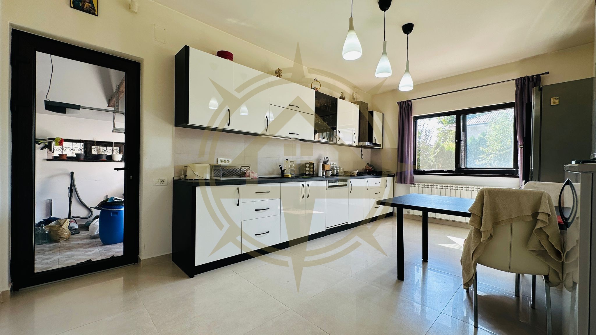 DOM00301 - Vila individuala de vanzare langa padure teren 720 mp