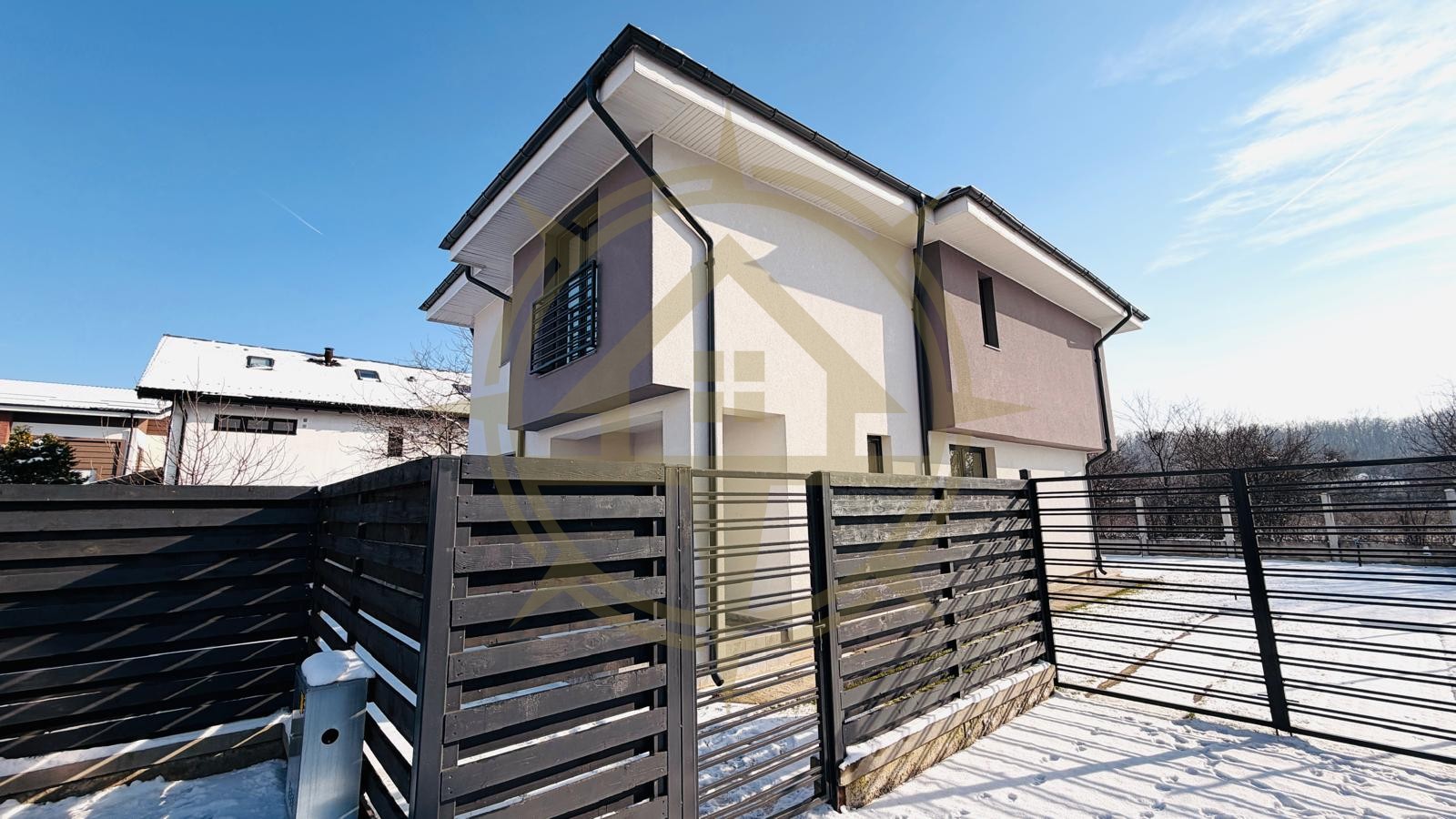 DOM00305 - Vila individuala 5 camere Otopeni