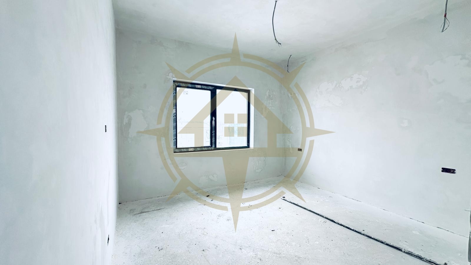 DOM00324 - Vila cu pompa de caldura sipanouri solare