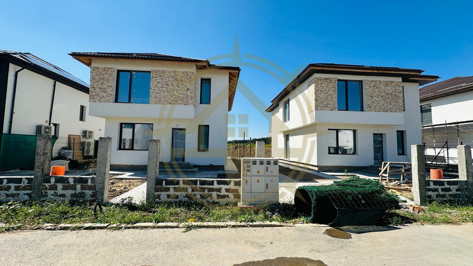 DOM00326 - Casa individuala 5 camere central Corbeanca