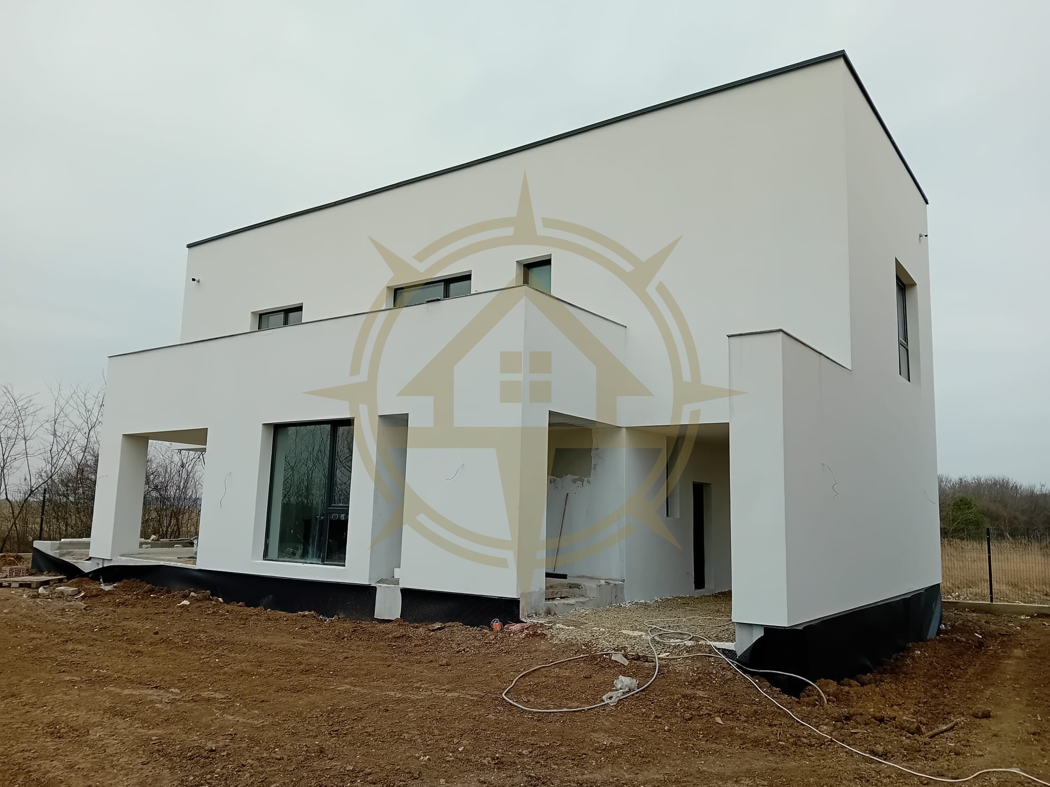 DOM00359 - Vile individuale moderne 5 camere teren generos complex Saftica