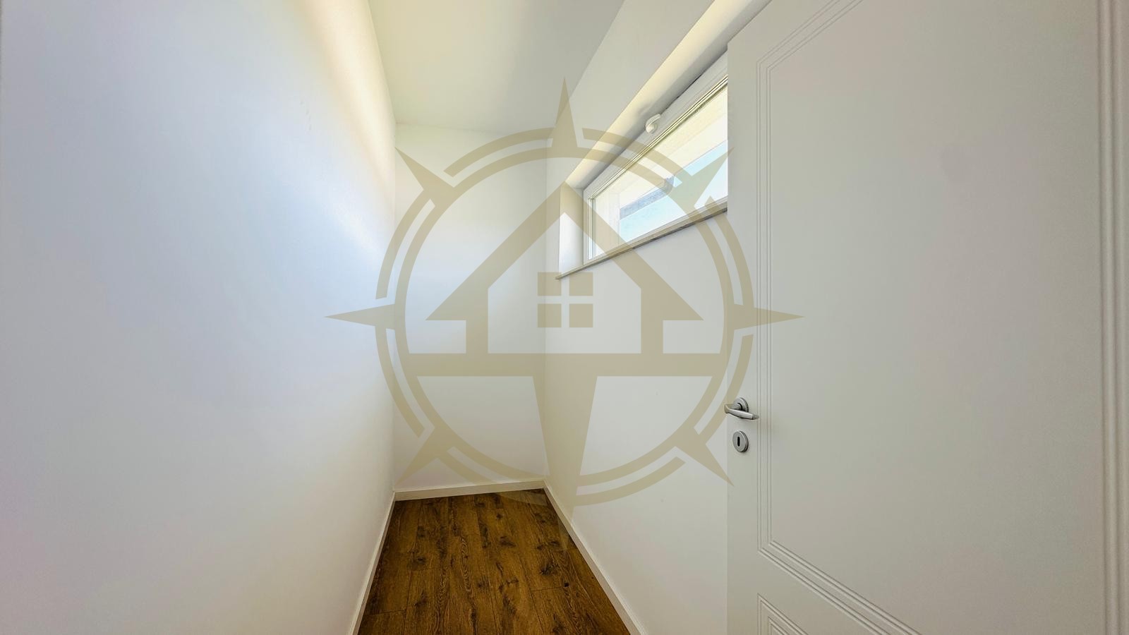 DOM00371 - Vila de vanzare in Corbeanca Petresti