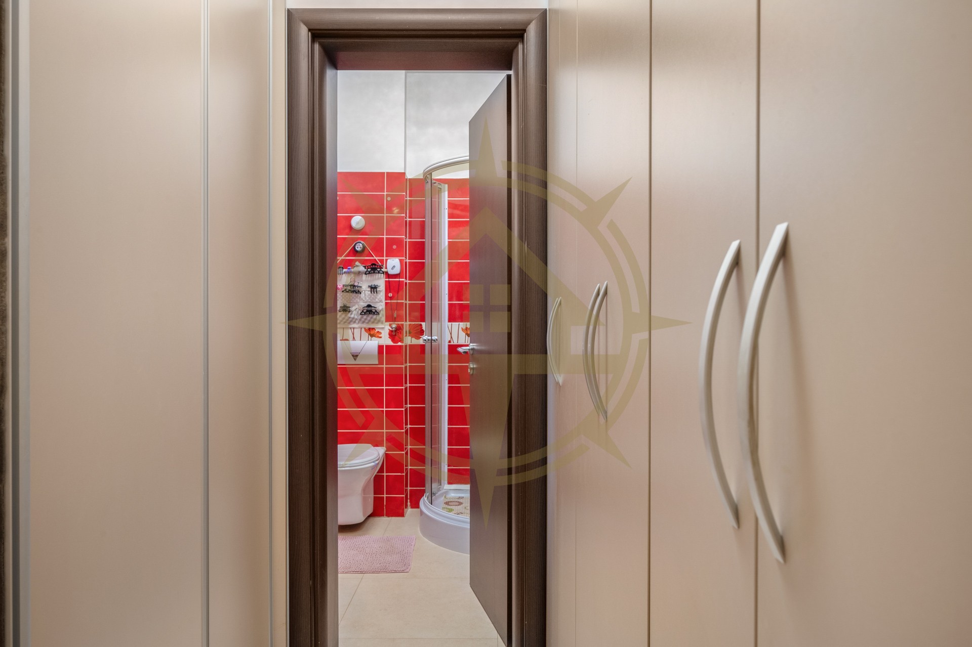 DOM00377 - Vila de lux cu 9 camere in Corbeanca-Petresti