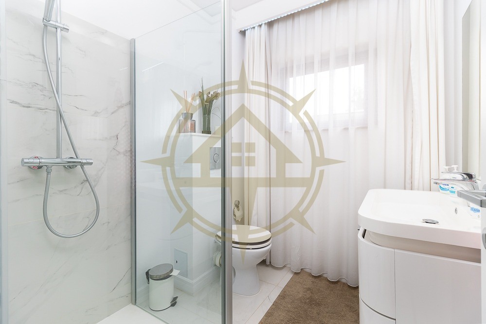 DOM00379 - Vila cu piscina 2000 mp teren in Corbeanca