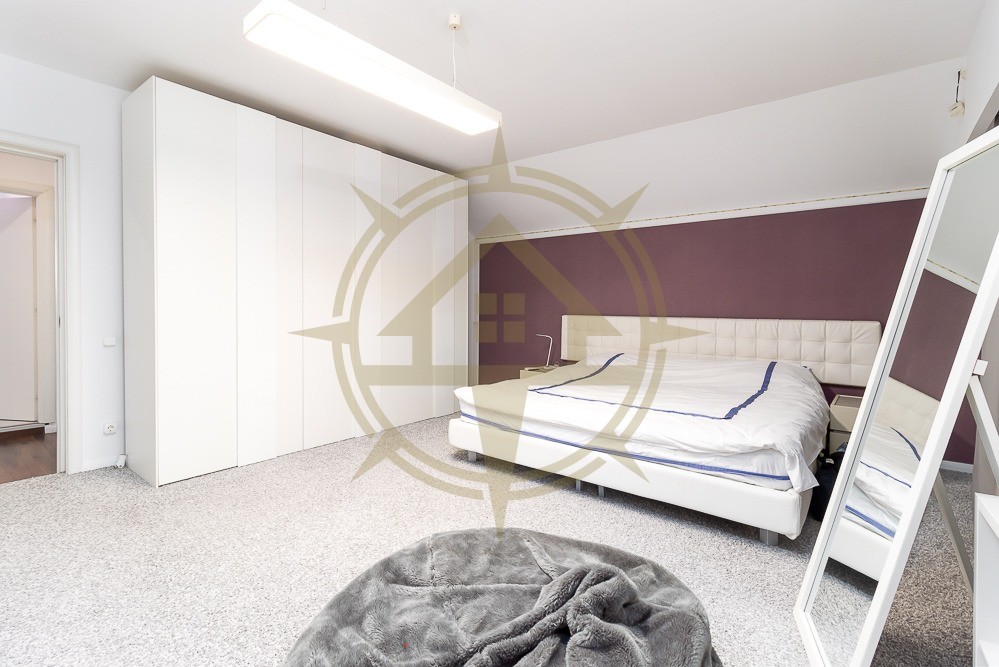 DOM00379 - Vila cu piscina 2000 mp teren in Corbeanca