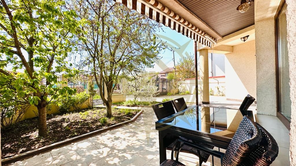 DOM00386 - Vila individuala cu garaj in Corbeanca